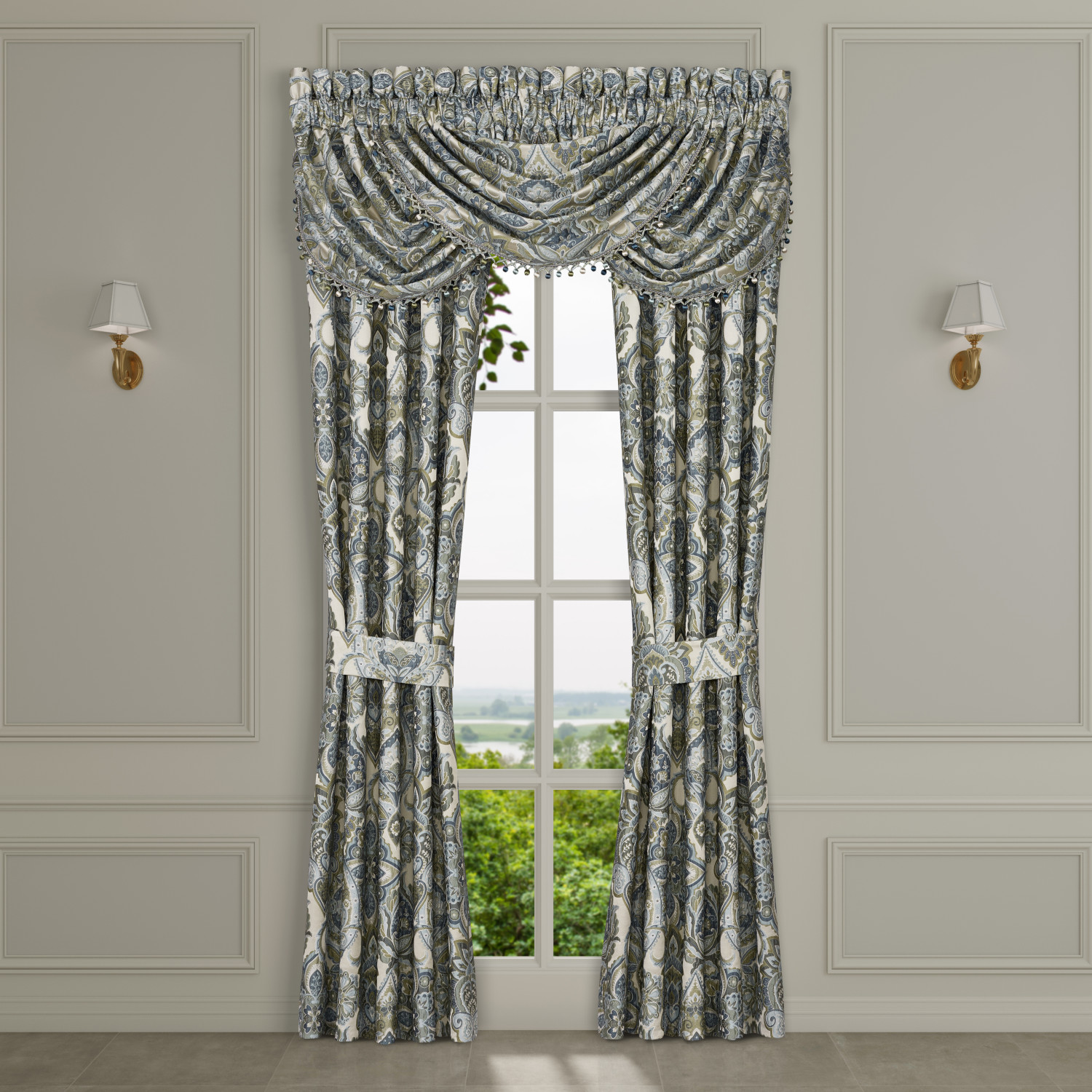 Spa Queen 4Pc. Comforter Set