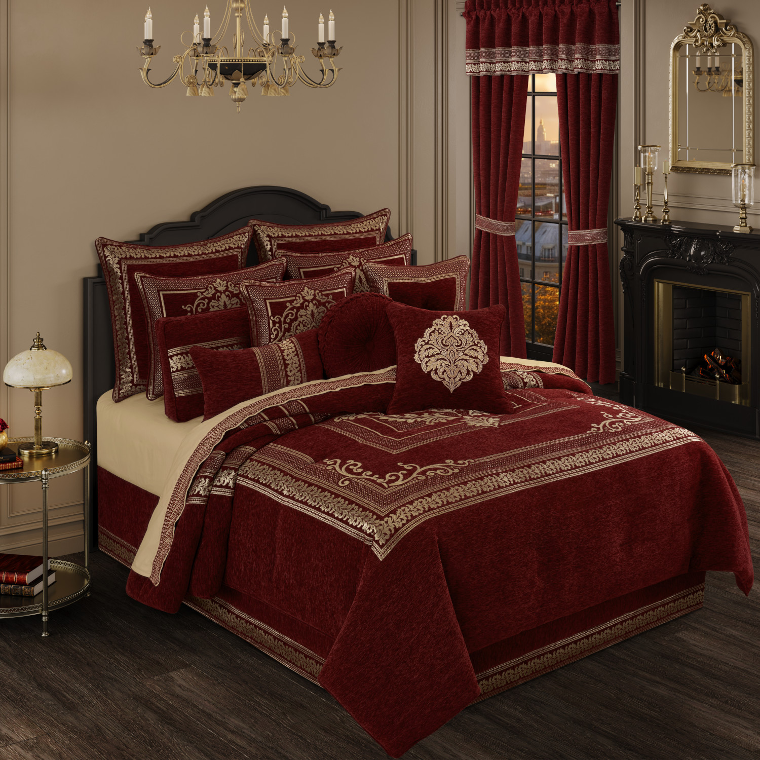 Crimson Queen 4Pc. Comforter Set