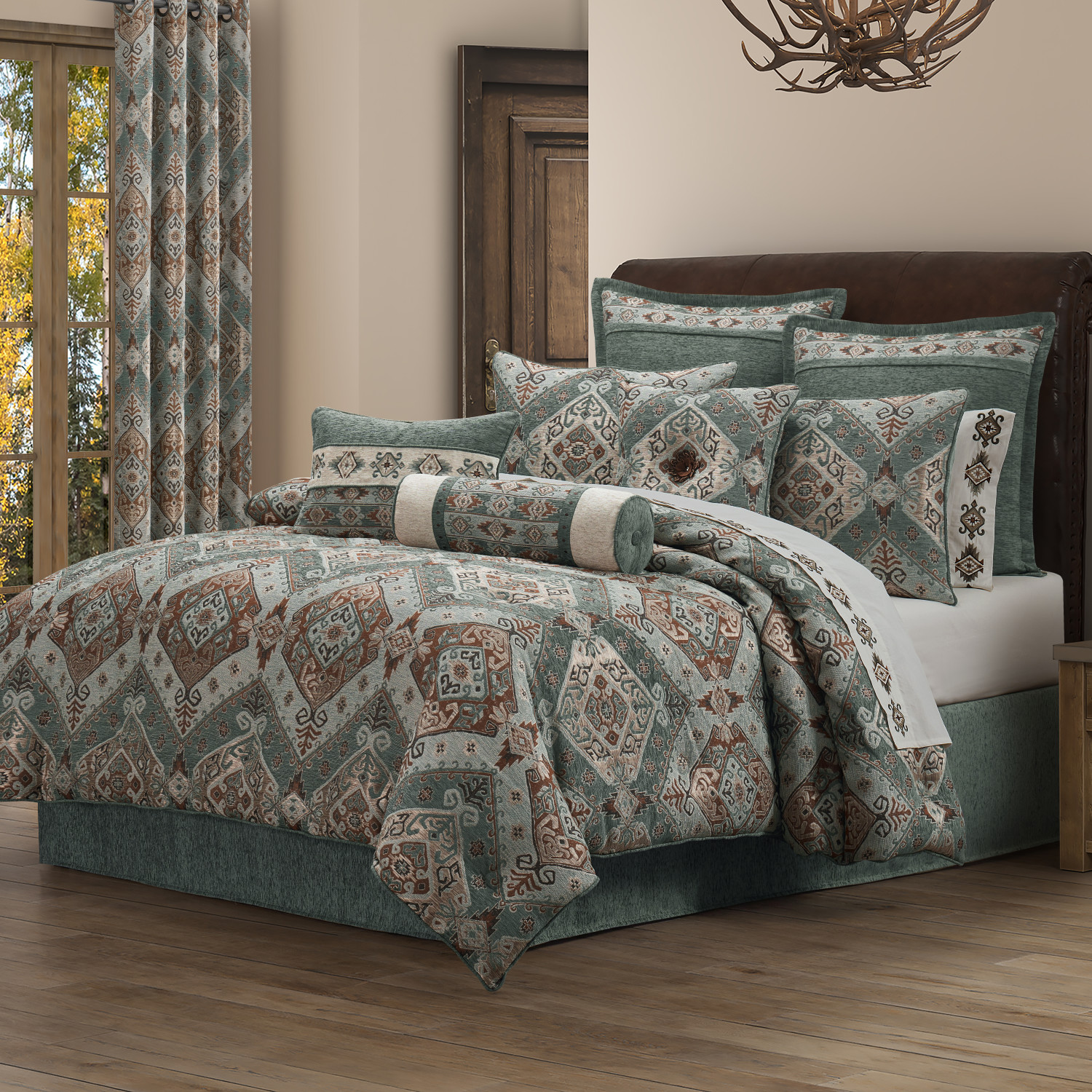 Turquoise Queen 4Pc. Comforter Set