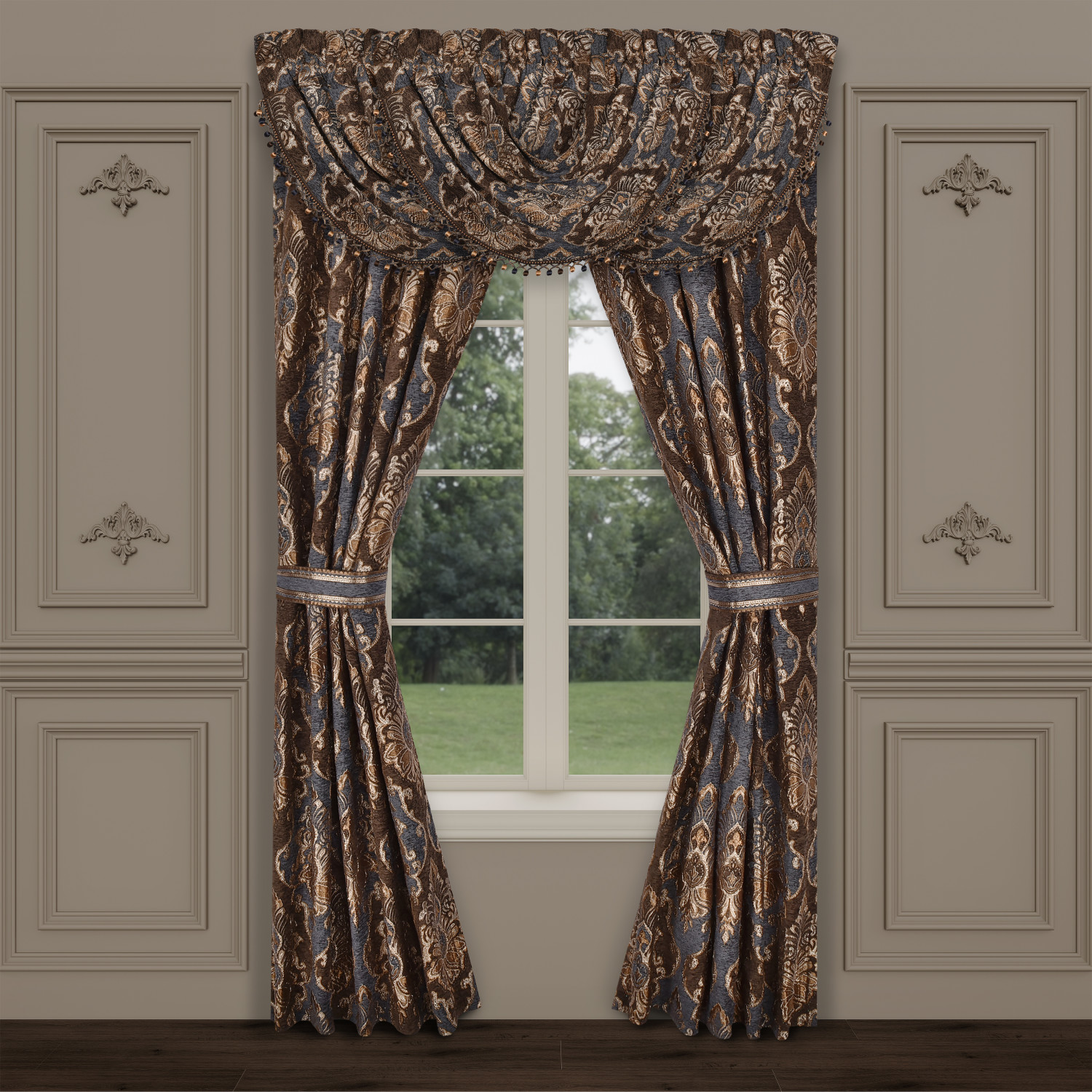 Wedgewood Queen 4Pc. Comforter Set