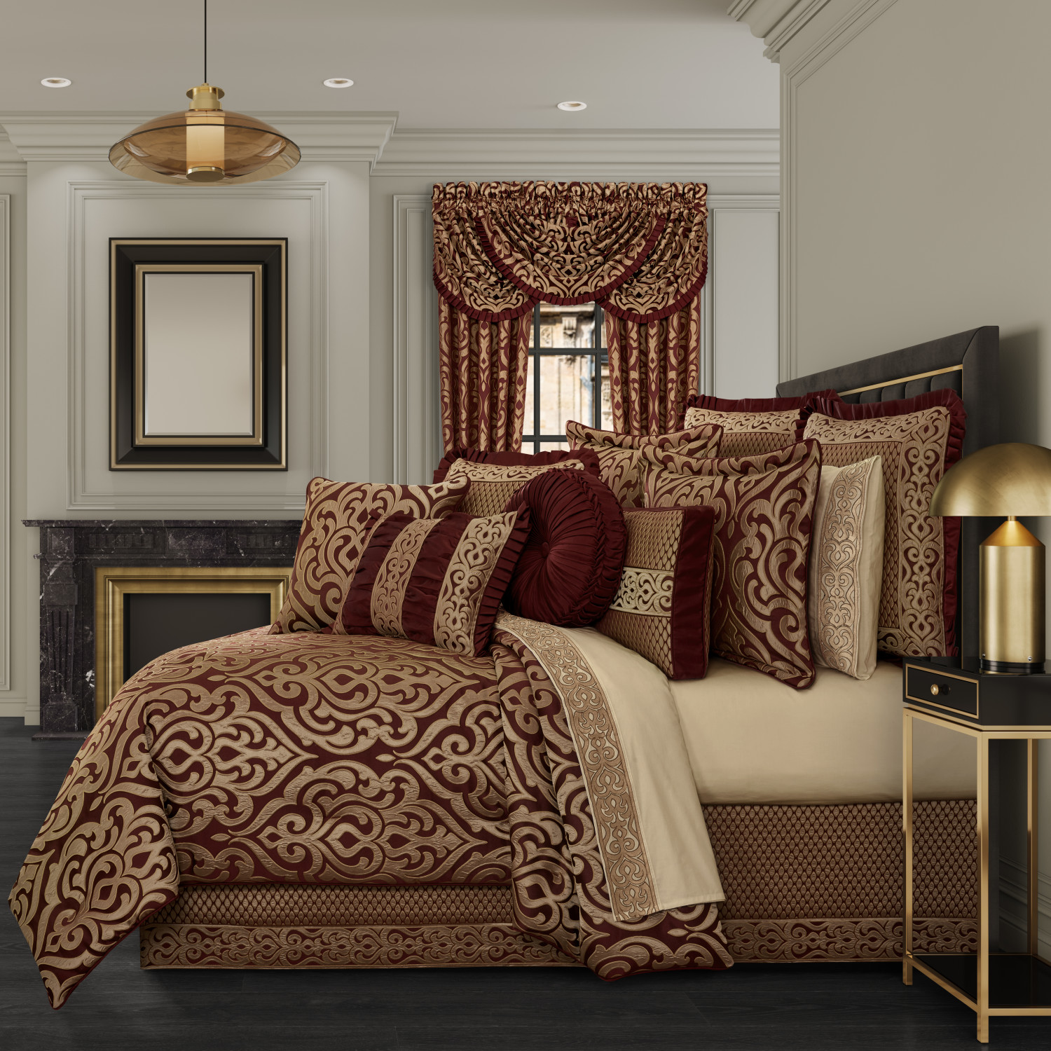 Crimson Queen 4Pc. Comforter Set