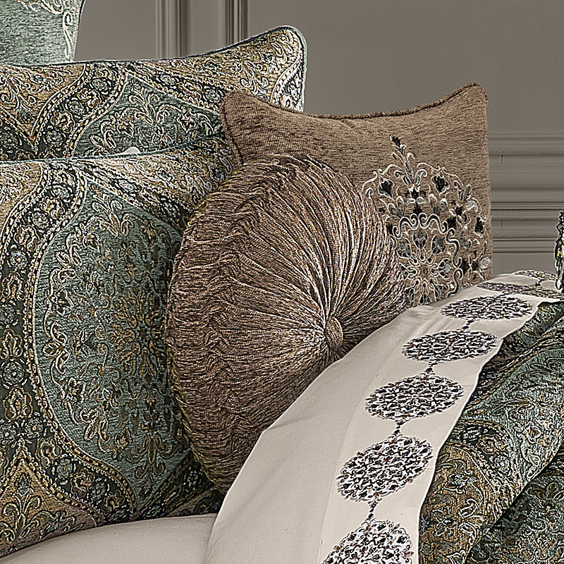 Beige Tufted Round Decorative Throw Pillow