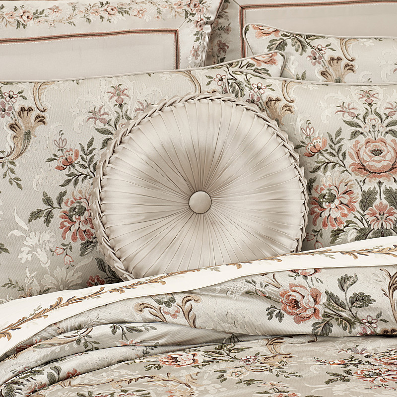 Ivory Tufted Round Decorative Throw Pillow