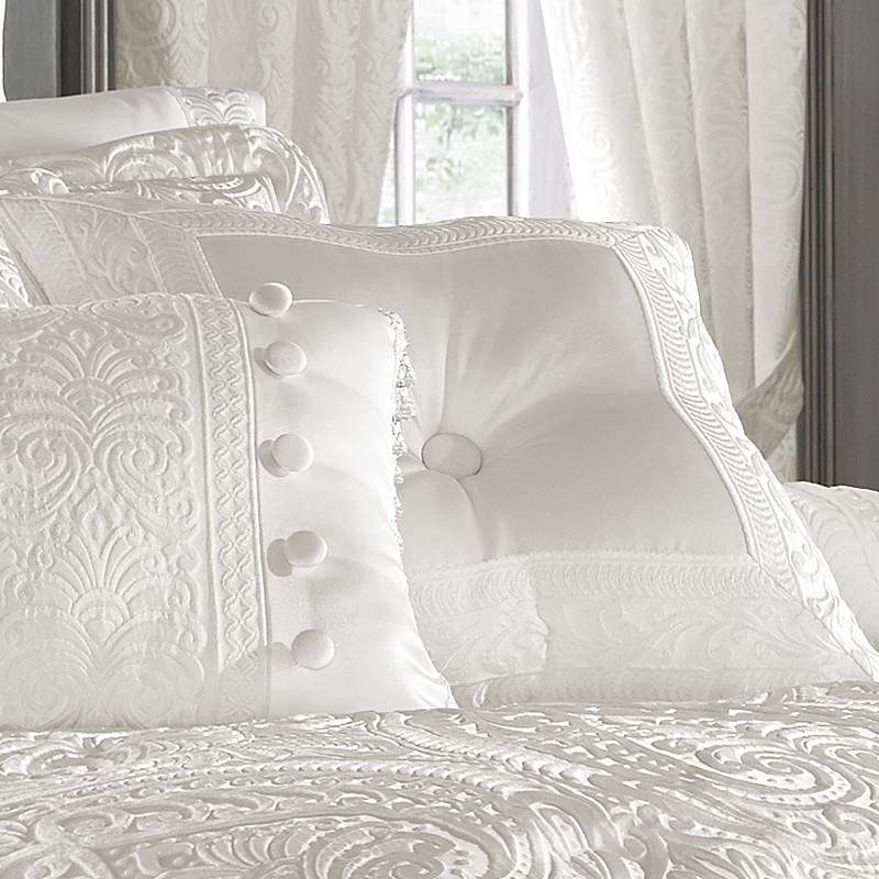White 20inch Square Decorative Throw Pillow