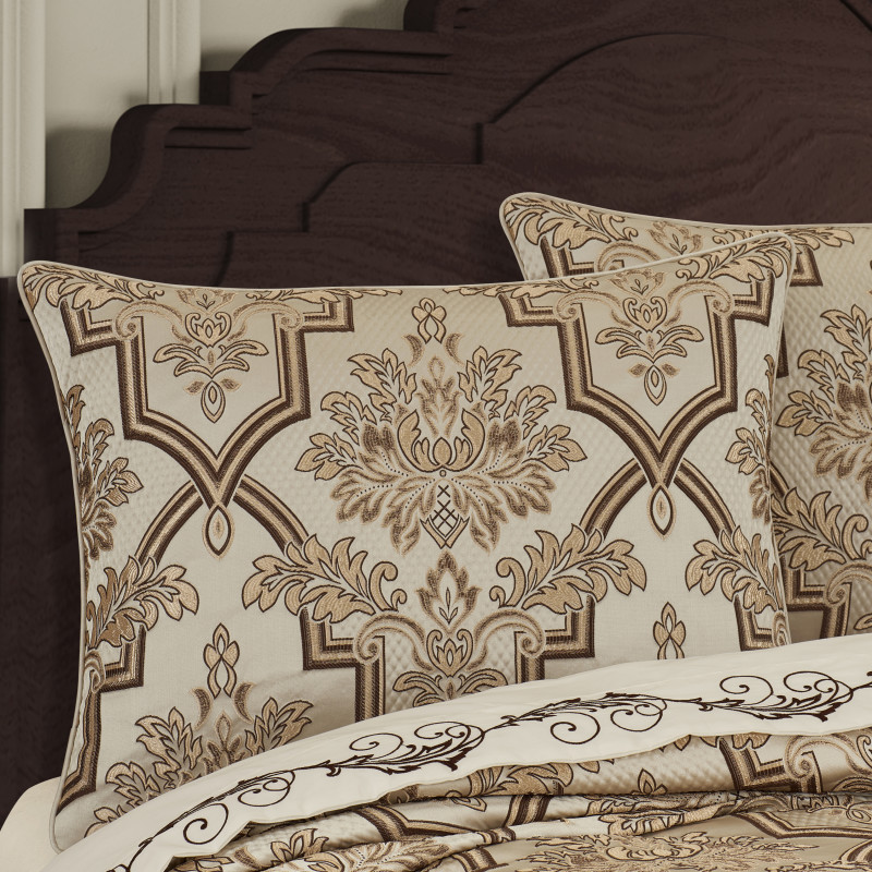 Sand Queen 4Pc. Comforter Set