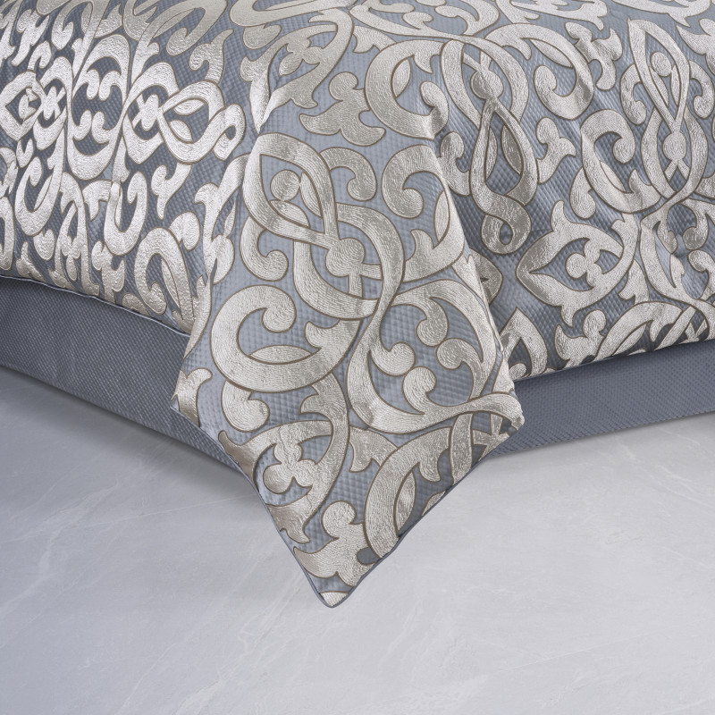 Sterling Queen 4Pc. Comforter Set