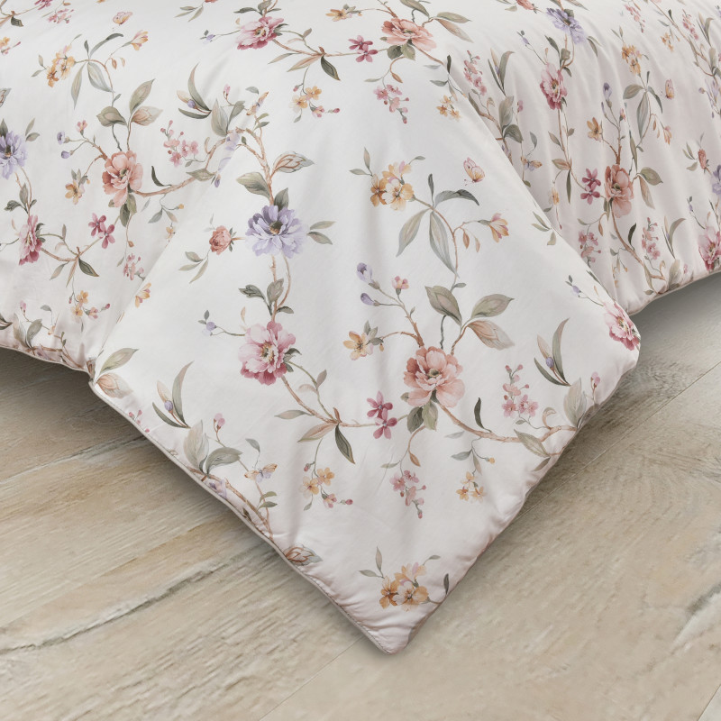 Ivory King/Cal King 3Pc. Comforter Set