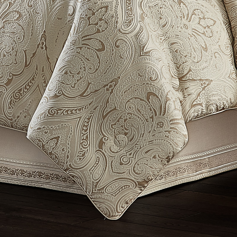 Champagne California King 4Pc. Comforter Set