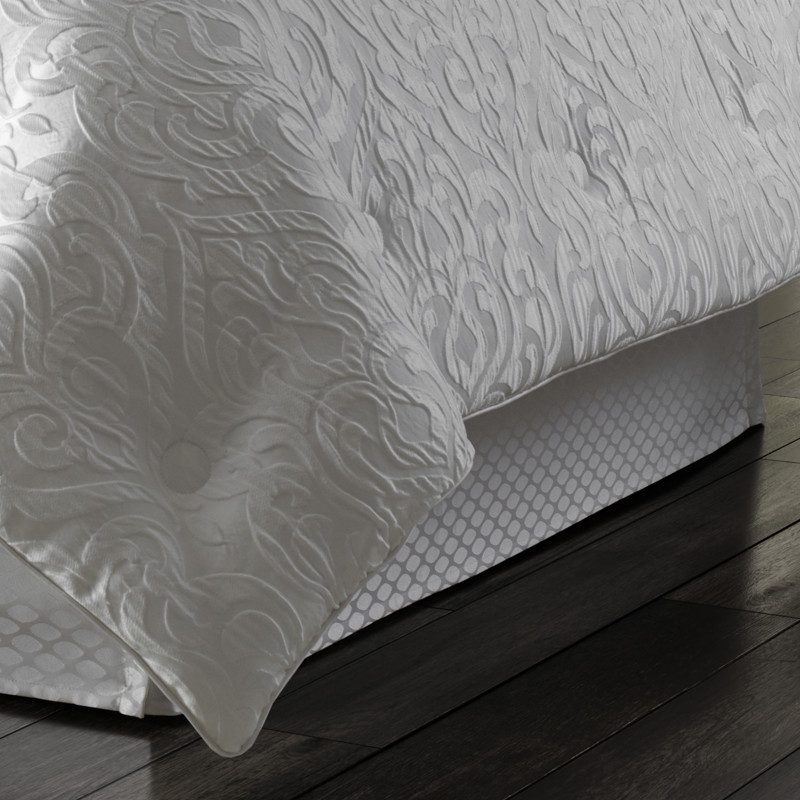 White Queen 4Pc. Comforter Set