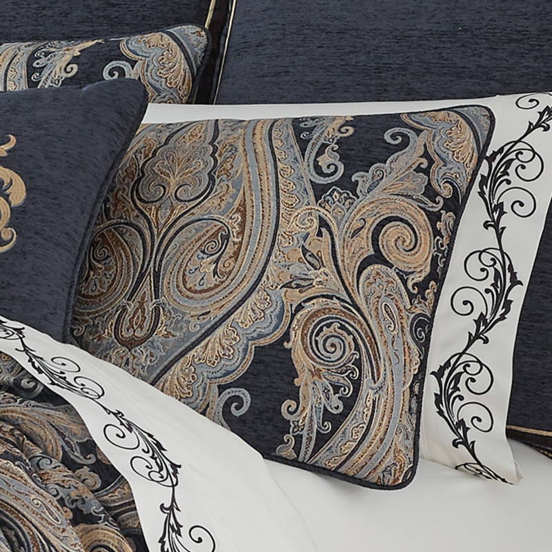 Indigo Queen 4Pc. Comforter Set