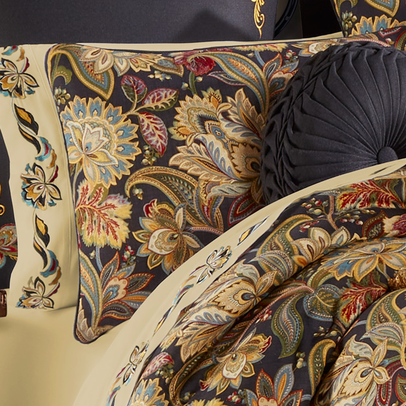 Black King 4Pc. Comforter Set