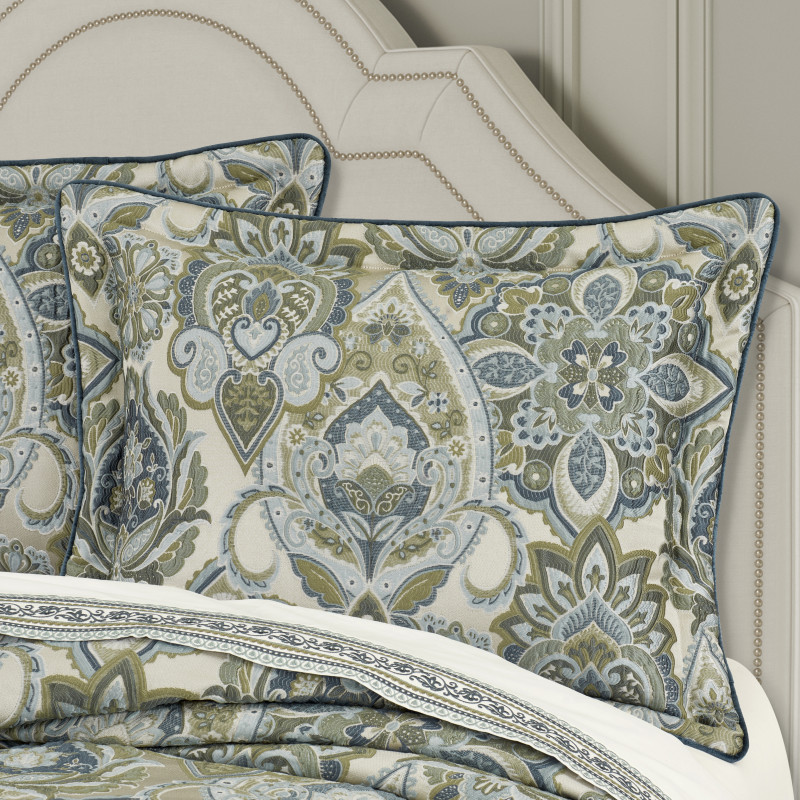 Spa Queen 4Pc. Comforter Set