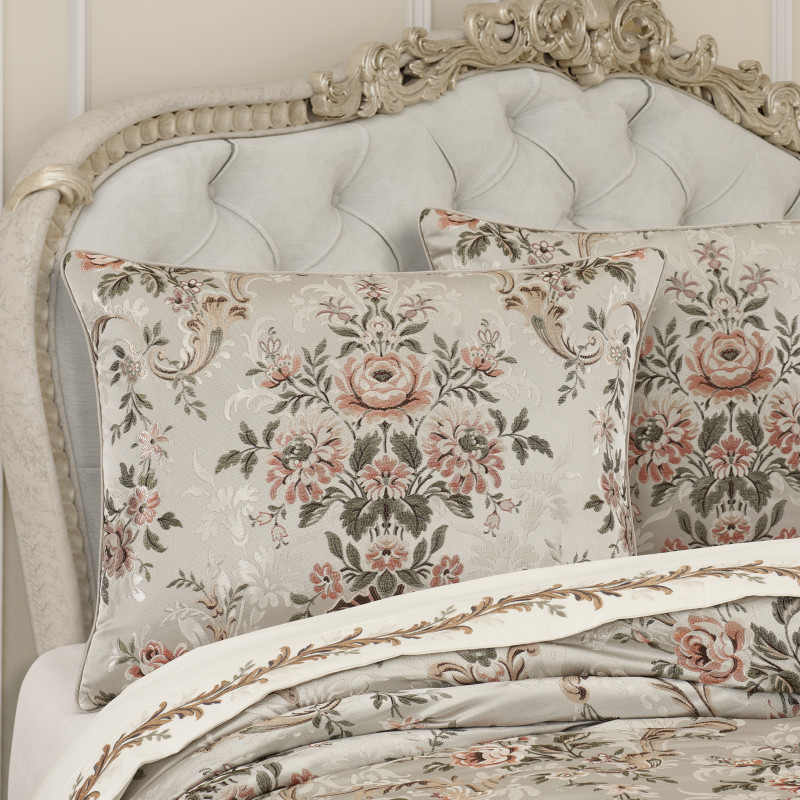 Coral Queen 4Pc. Comforter Set