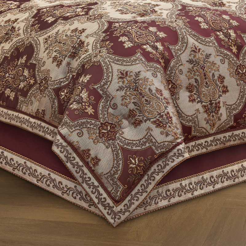 Bordeaux King 4Pc. Comforter Set