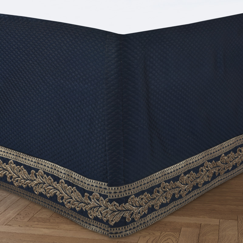 Navy Queen 4Pc. Comforter Set