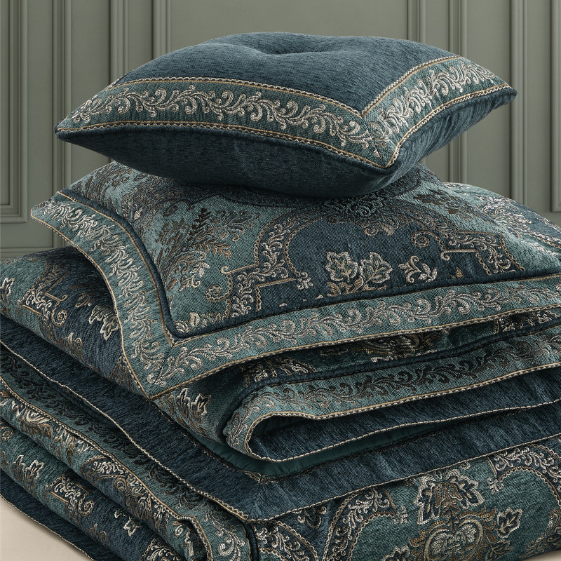 Teal Queen 4Pc. Comforter Set