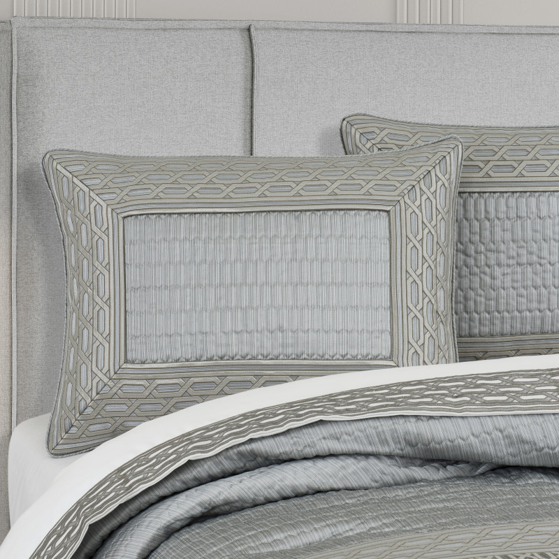 Cloud Queen 4Pc. Comforter Set