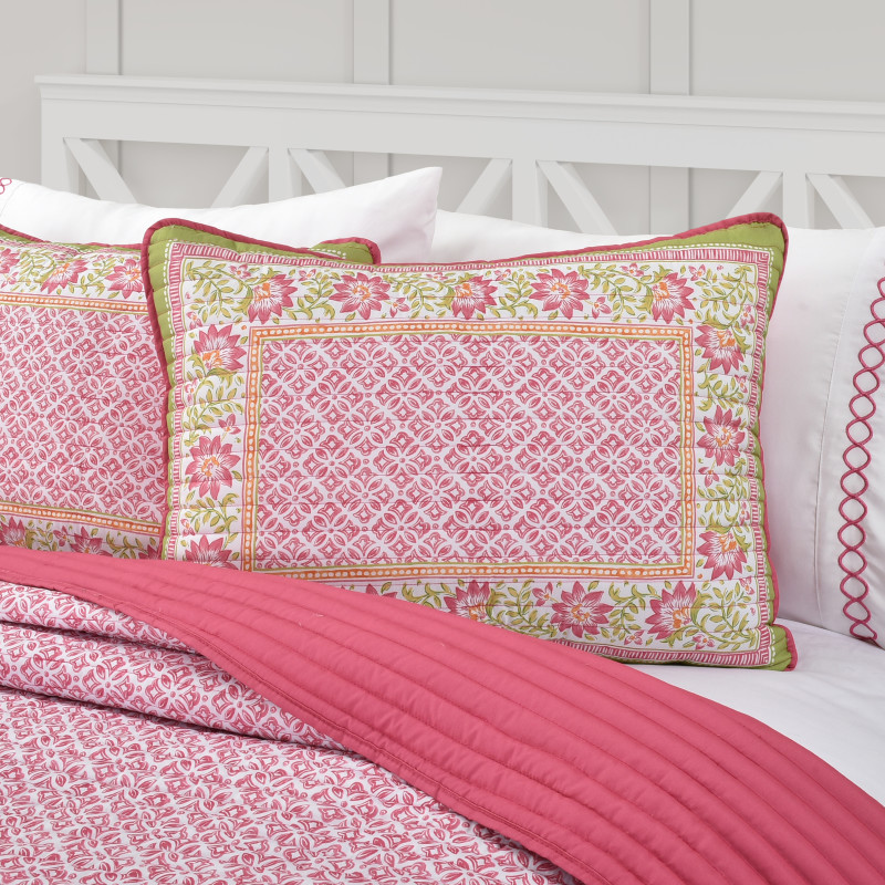 Pink Twin/Twin Xl 2Pc. Quilt Set