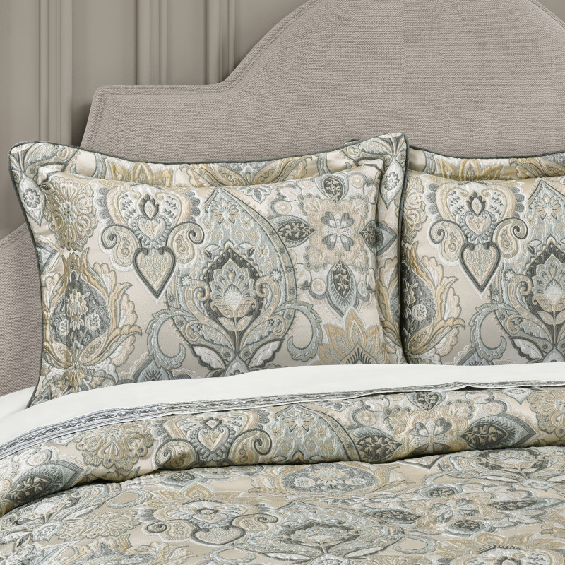 Spa Queen 4Pc. Comforter Set
