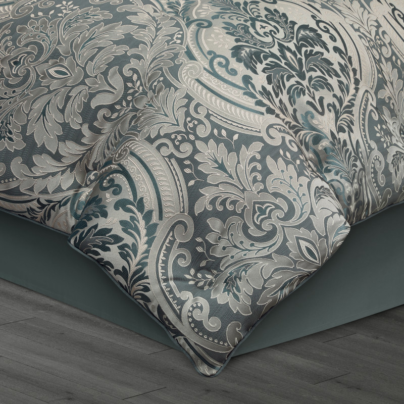 Teal Queen 4Pc. Comforter Set