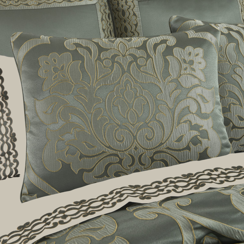 Jade King 4Pc. Comforter Set
