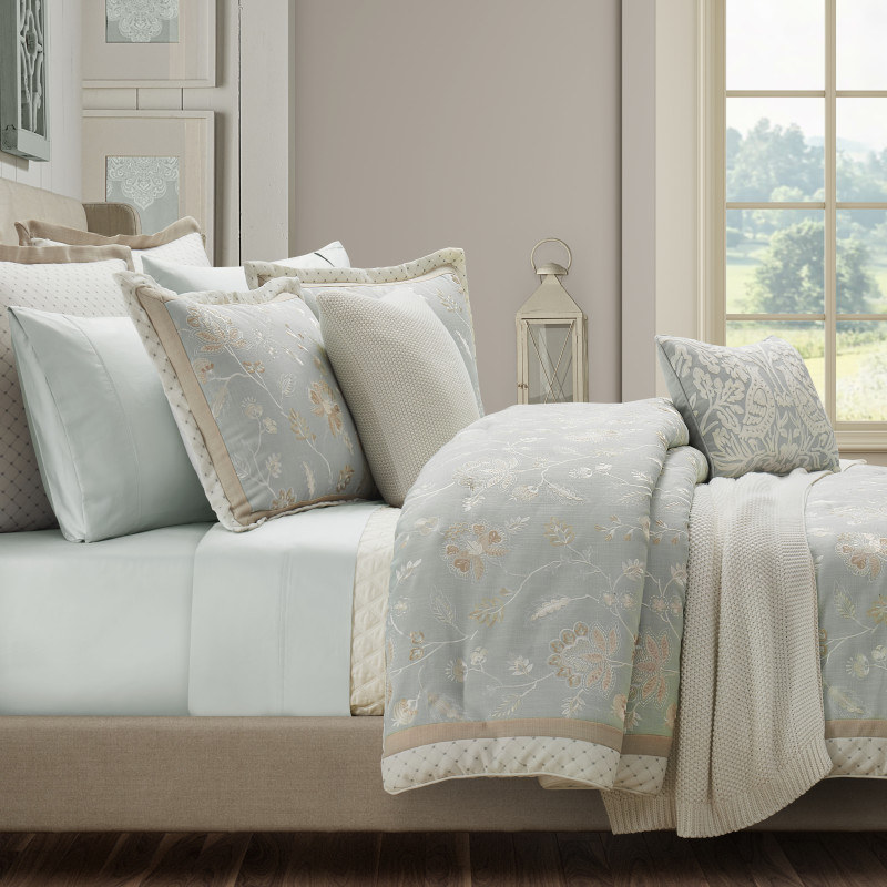 Spa King 4Pc. Comforter Set