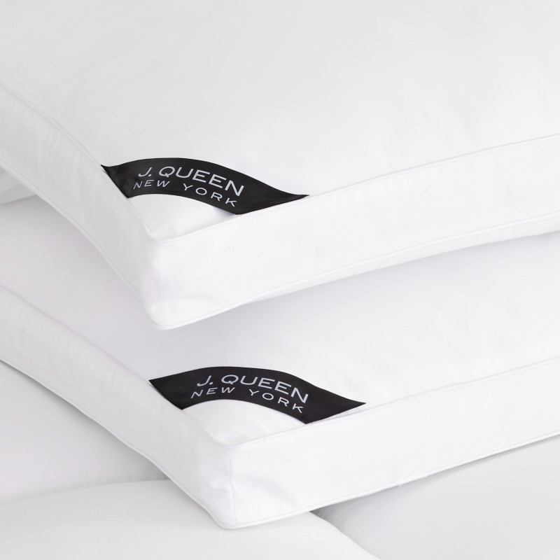 White Standard Queen Firm Pillow
