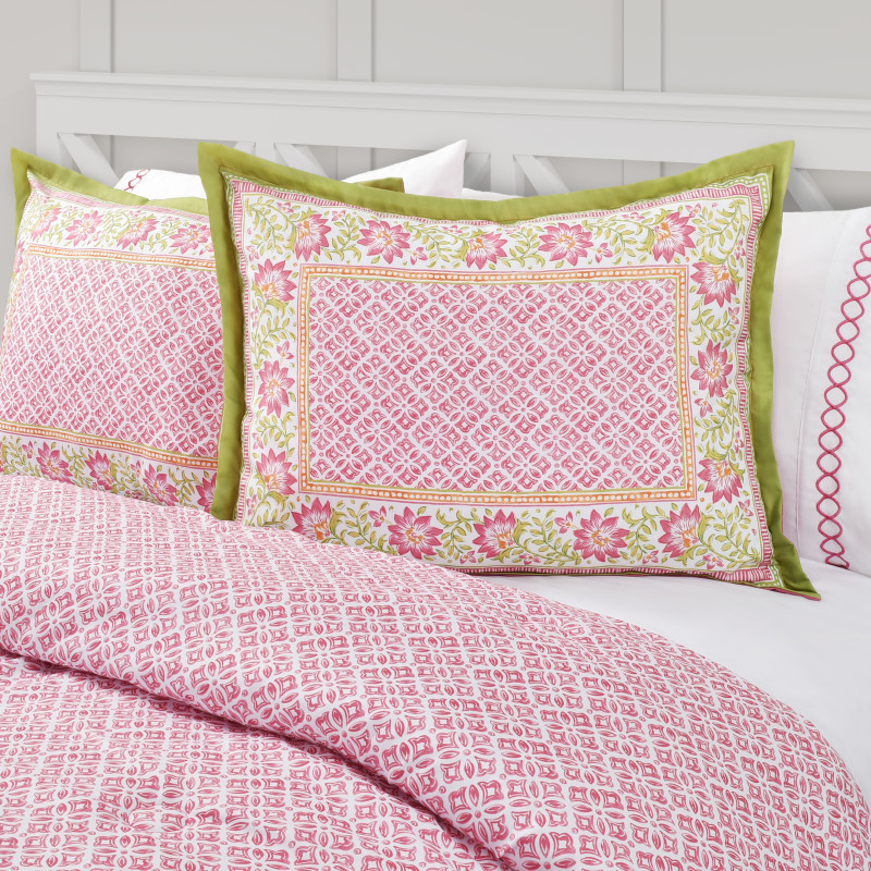 Pink Full/Queen 3Pc. Comforter Set