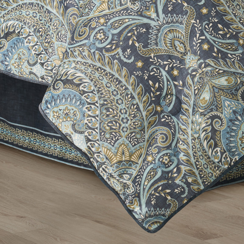 Blue Queen 4Pc. Comforter Set