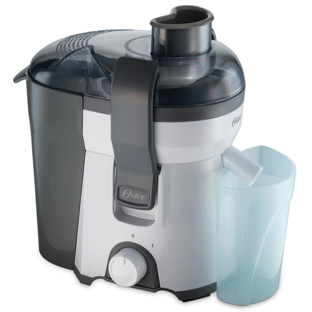 Extractor de jugos Oster® blanca boca extra ancha con filtro de acero inoxidable y filtro de fácil limpieza