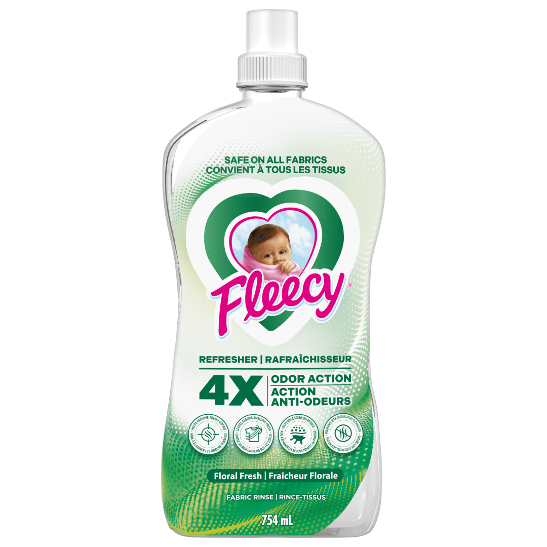Rafraîchisseur de tissus Fleecy avec rinçage parfum Fraîcheur florale, action anti-odeurs x 4, 754 ml