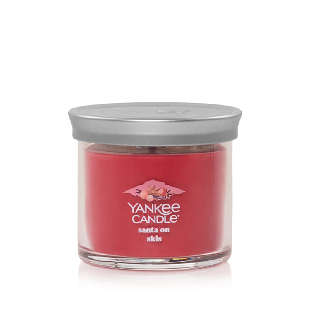 Yankee Candle Santa On Skis, 4.3 oz Small Tumbler Candle with up to 40 Hour Burn Time