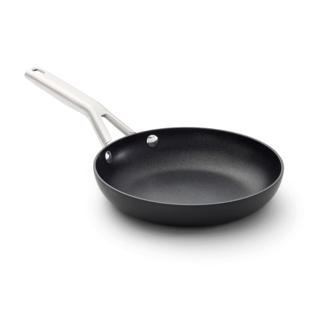 Calphalon® Hard-Anodized Nonstick 8" Frying Pan