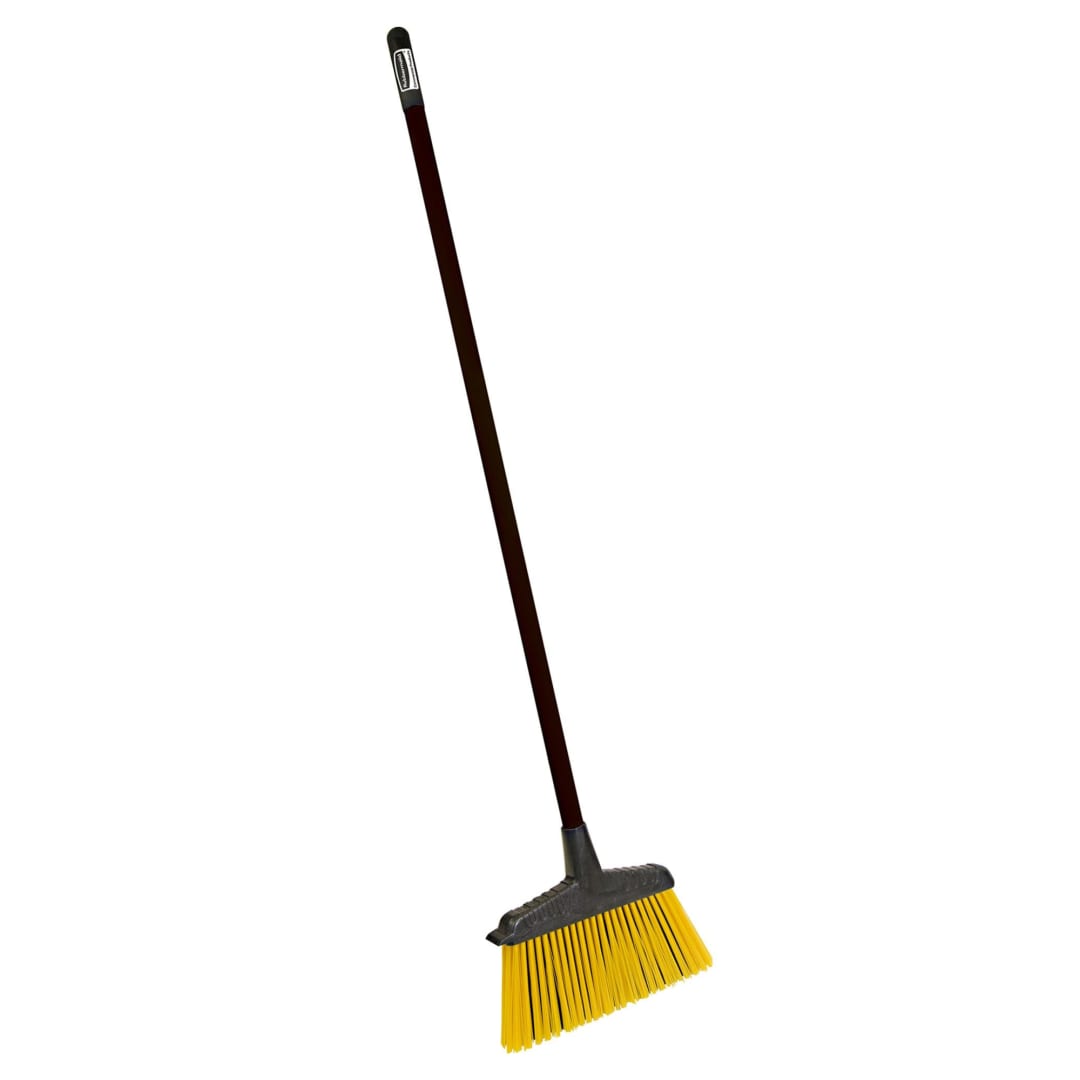 RCP CONTRACTOR UPRIGHT BROOM FG RETAIL