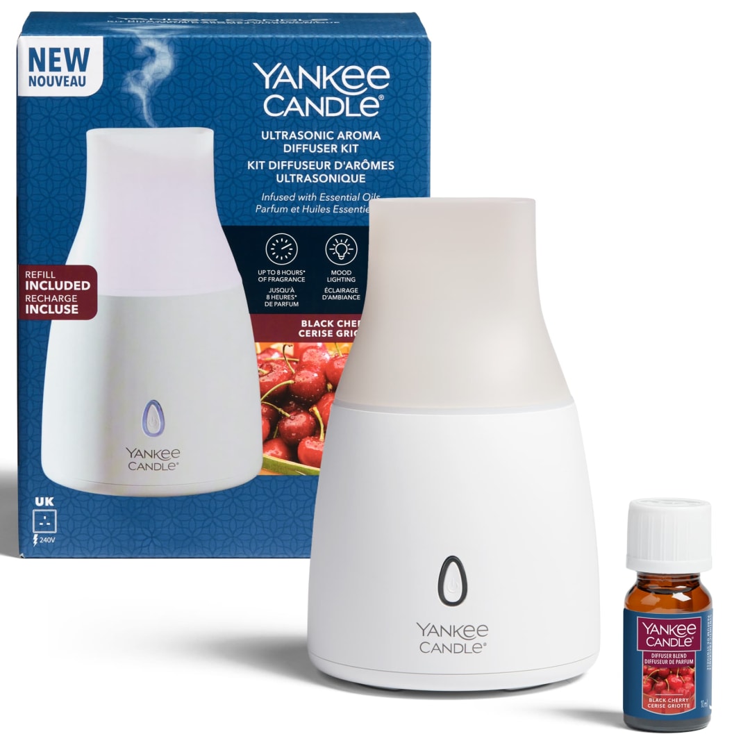 Yankee Candle® Ultrasonic Aroma Diffuser Kit | Black Cherry Aroma Diffuser Oil | LED Colour Changing | Auto Off Timer | Quiet Operation | EU Plug