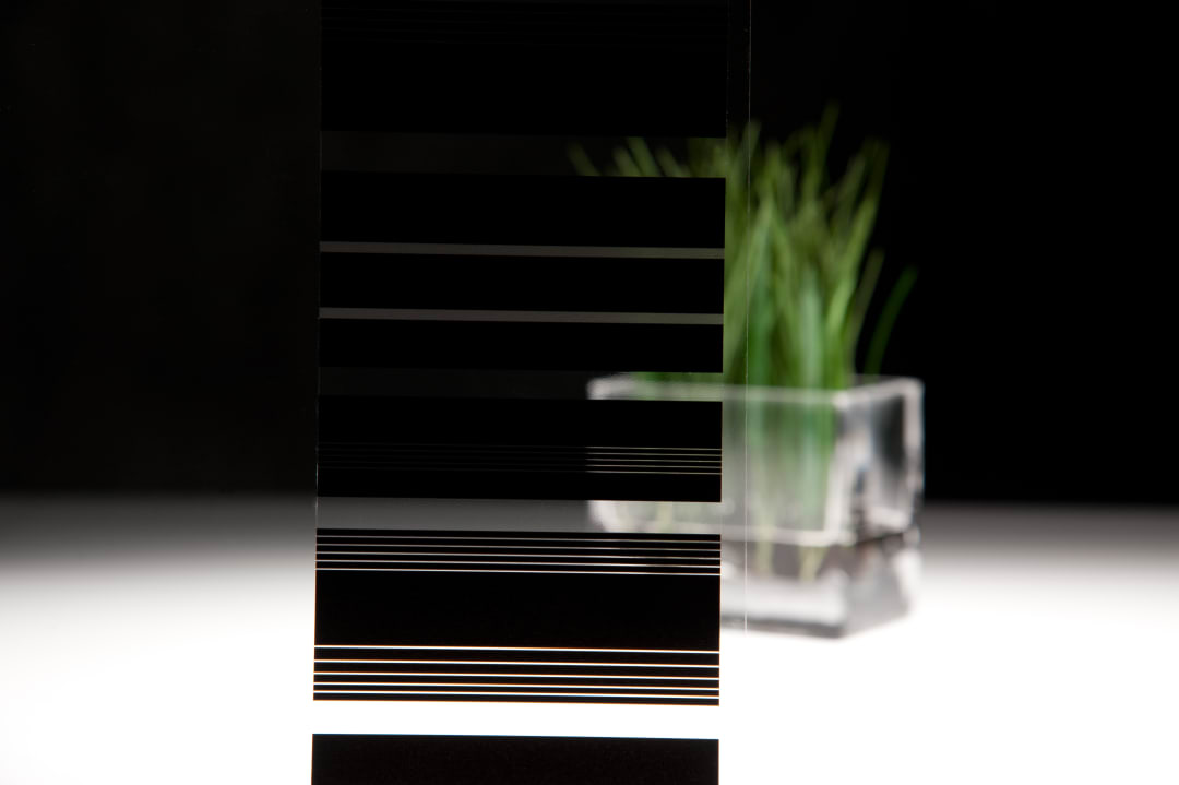 Acabamentos Decorativos para Vidro 3M™ FASARA™ Stripe SH2CSRD, Radius, 1.27 m x 30 m, 1 Rolo