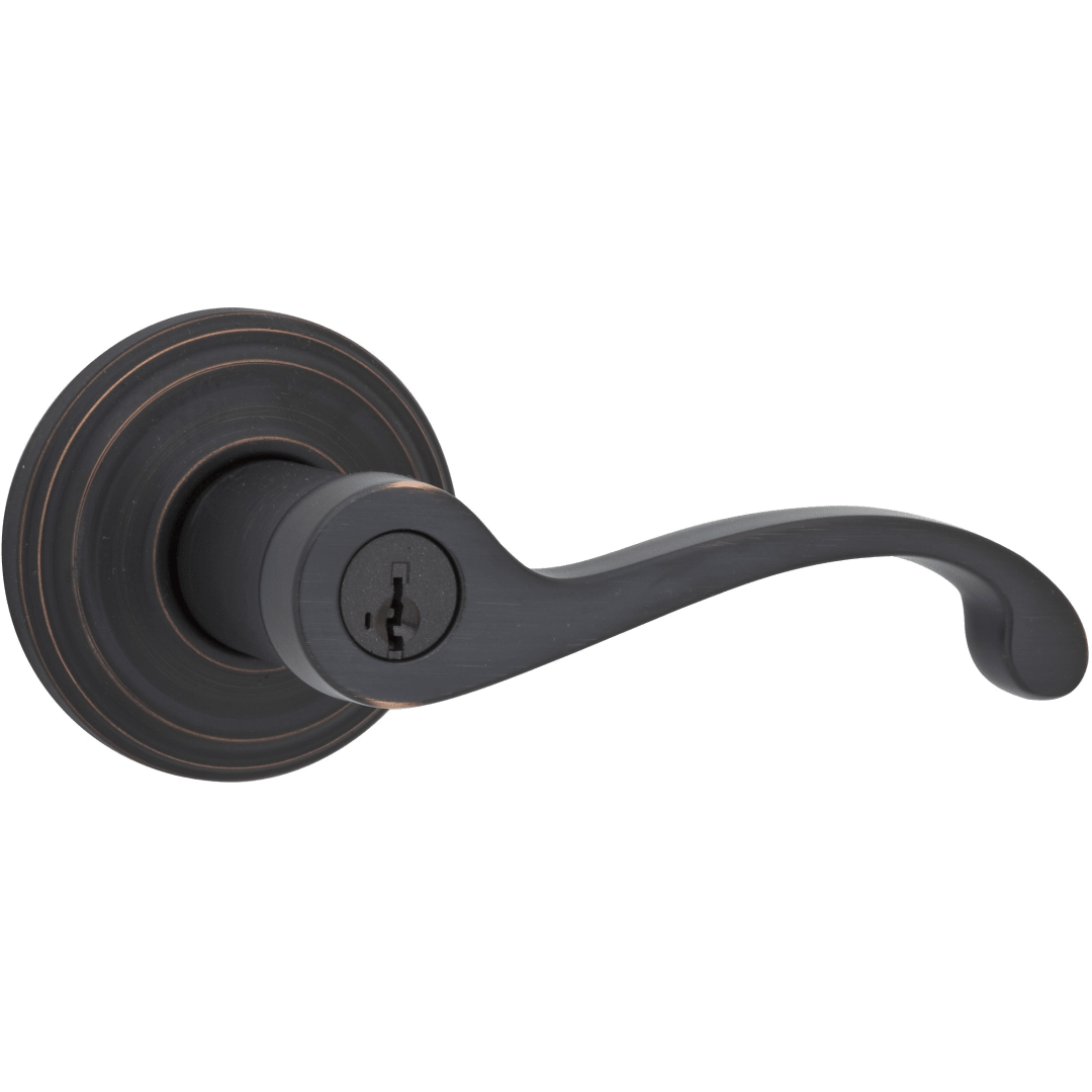 Commonwealth Keyed Entry Lever featuring SmartKey Security™ in Venetian Bronze