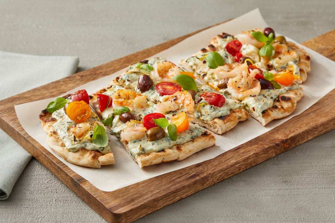 Kettle Collection Premium Spinach Artichoke Dip made with a Blend of Parmesan, Swiss, and American Cheeses, 4 x 4 lb