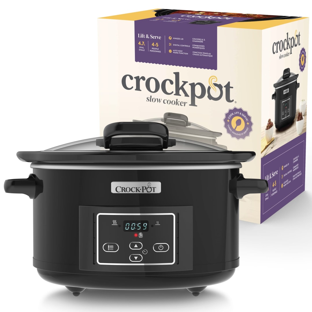 Crockpot® Lift and Serve Digital Slow Cooker with Hinged Lid and Programmable Countdown Timer | 4.7 Litre (up to 5 People) [CSC052] (UK Plug)