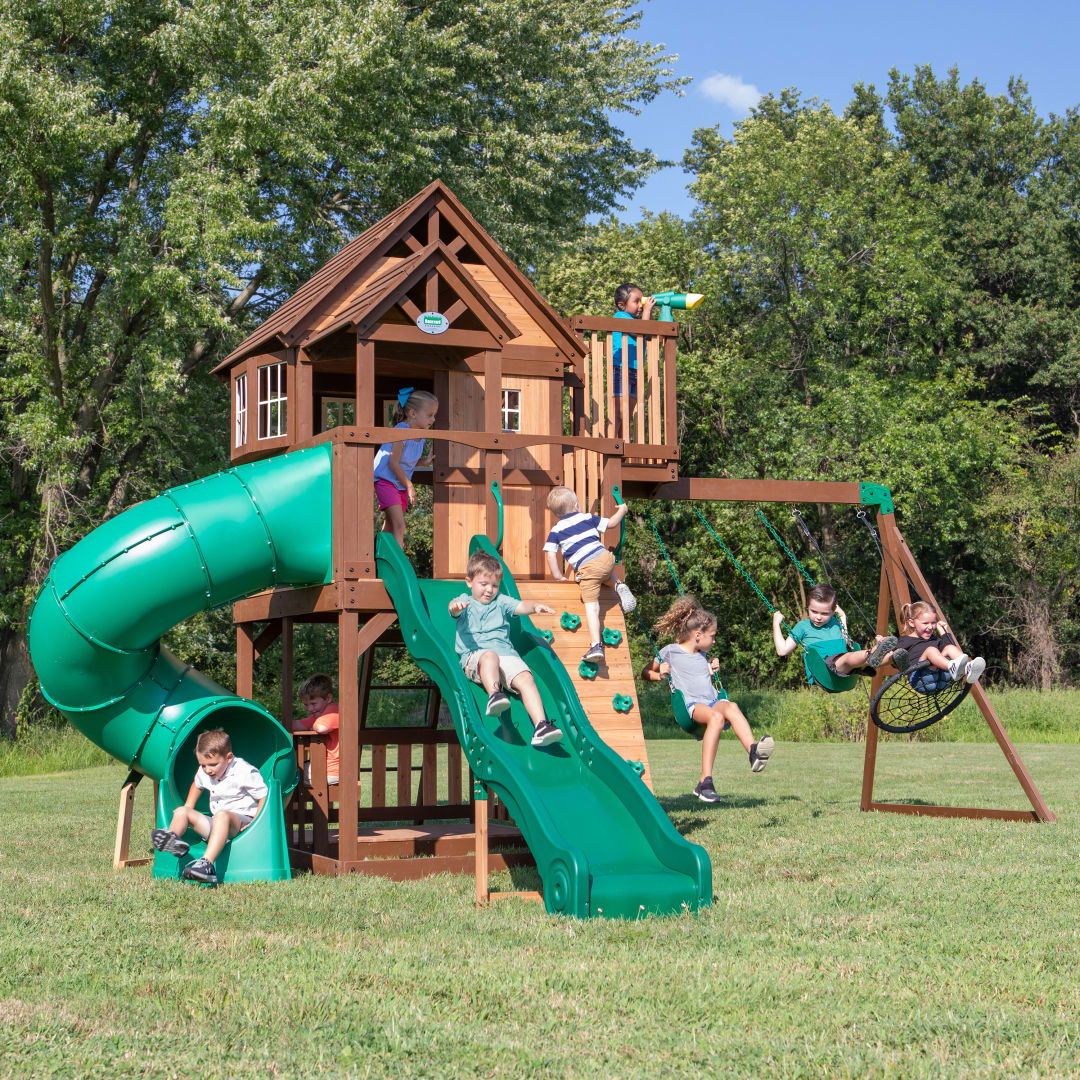 Skyfort II with Tube Slide