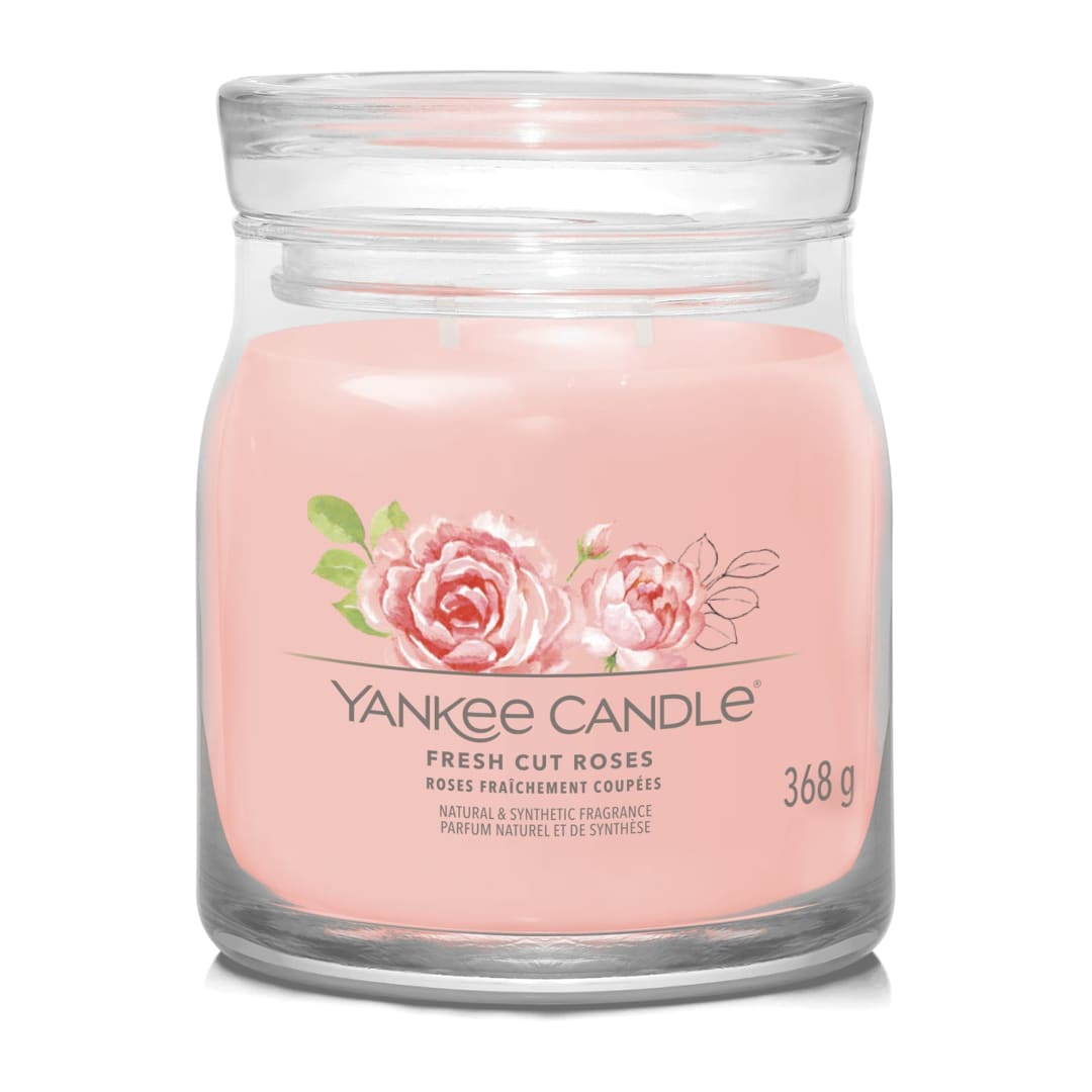 Yankee Candle® Signature Scented Candle | Fresh Cut Roses Jar Candle with Double Wicks | Soy Wax Blend Long Burning Candle