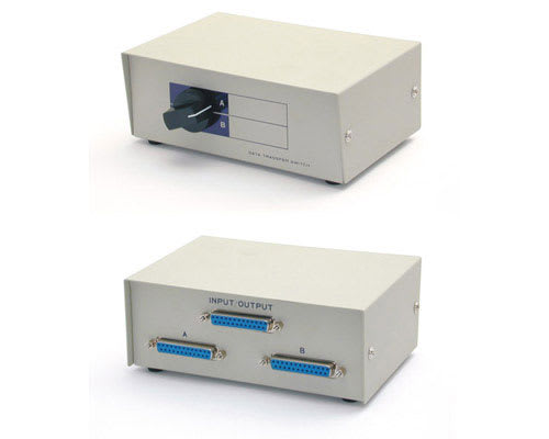 Manual 2-to-1, 25-pin Switchbox