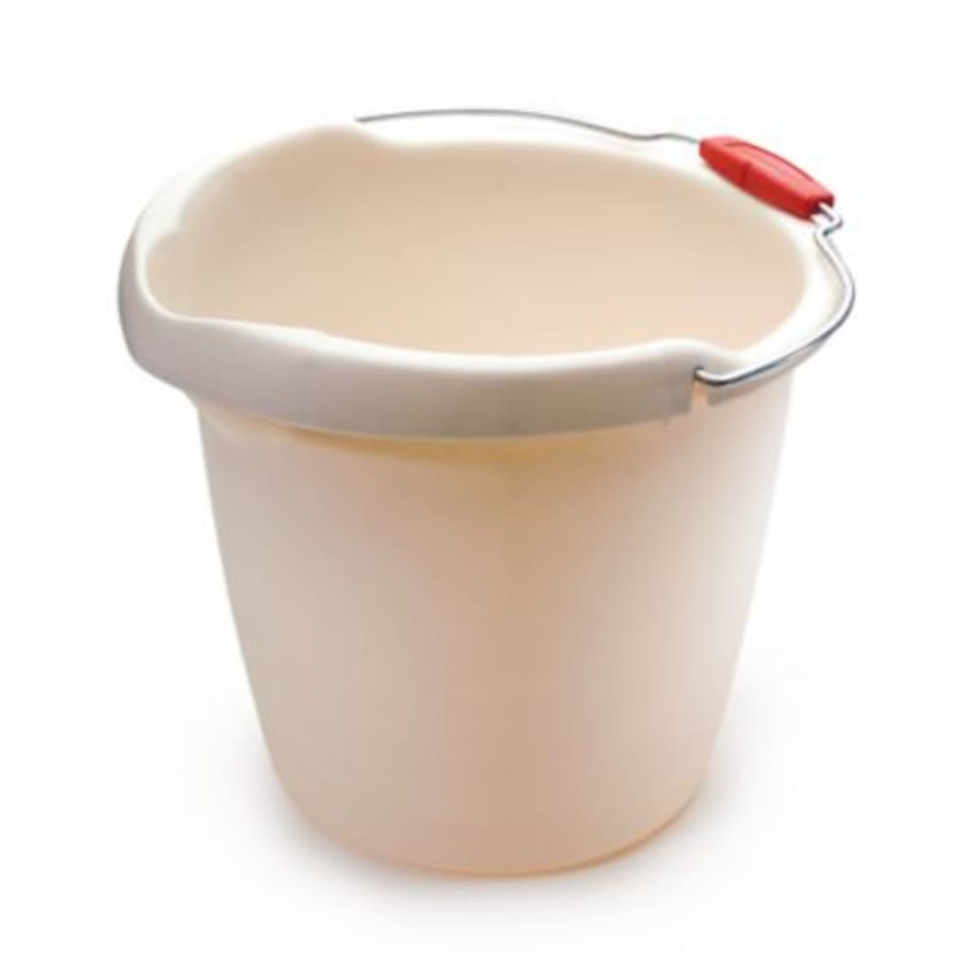 15 qt Round Bucket