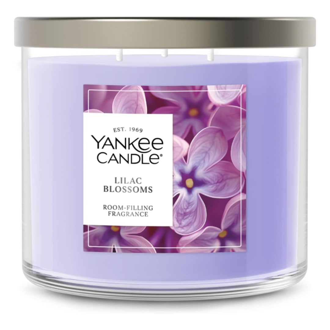 Yankee Candle® Lilac Blossoms, Scented Candle, 14.5oz 3-Wick Candle Jar with up to 40 Hours Burn Time, Giftable