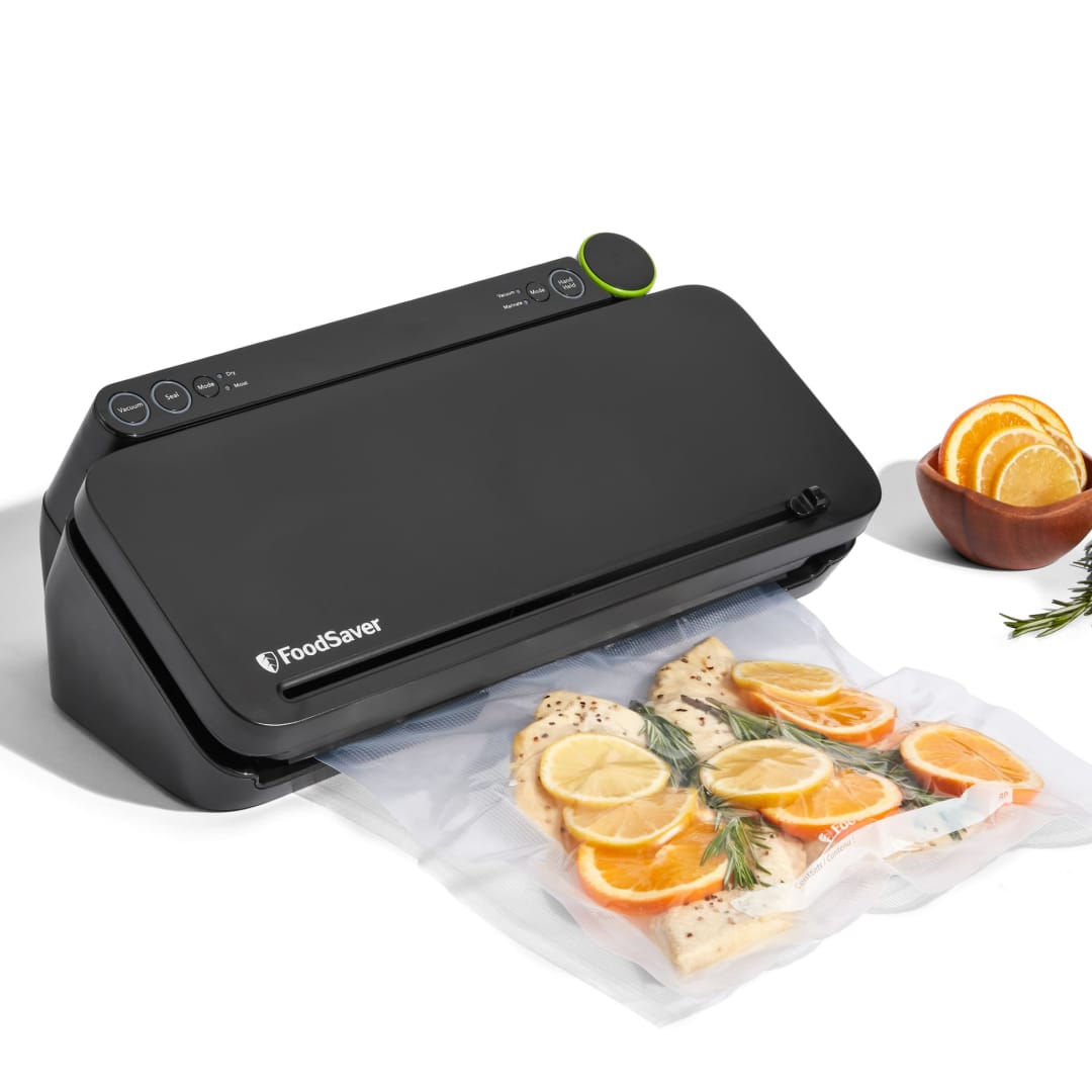 FoodSaver® Premier Multi-Use Food Preservation System, Vacuum Sealing Machine with Built-In Handheld Sealer, Matte Black