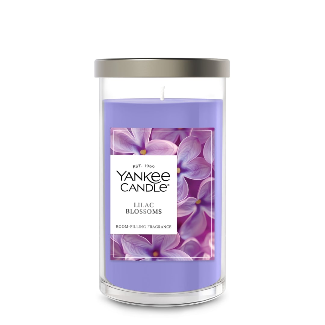 Yankee Candle Medium Pillar Scented Candle with up to 115 Hour Burn Time, Premium Plant Wax Blend for Consistent Burn, 14.25 oz Pillar Candle with Room Filling Fragrance, Lilac Blossoms