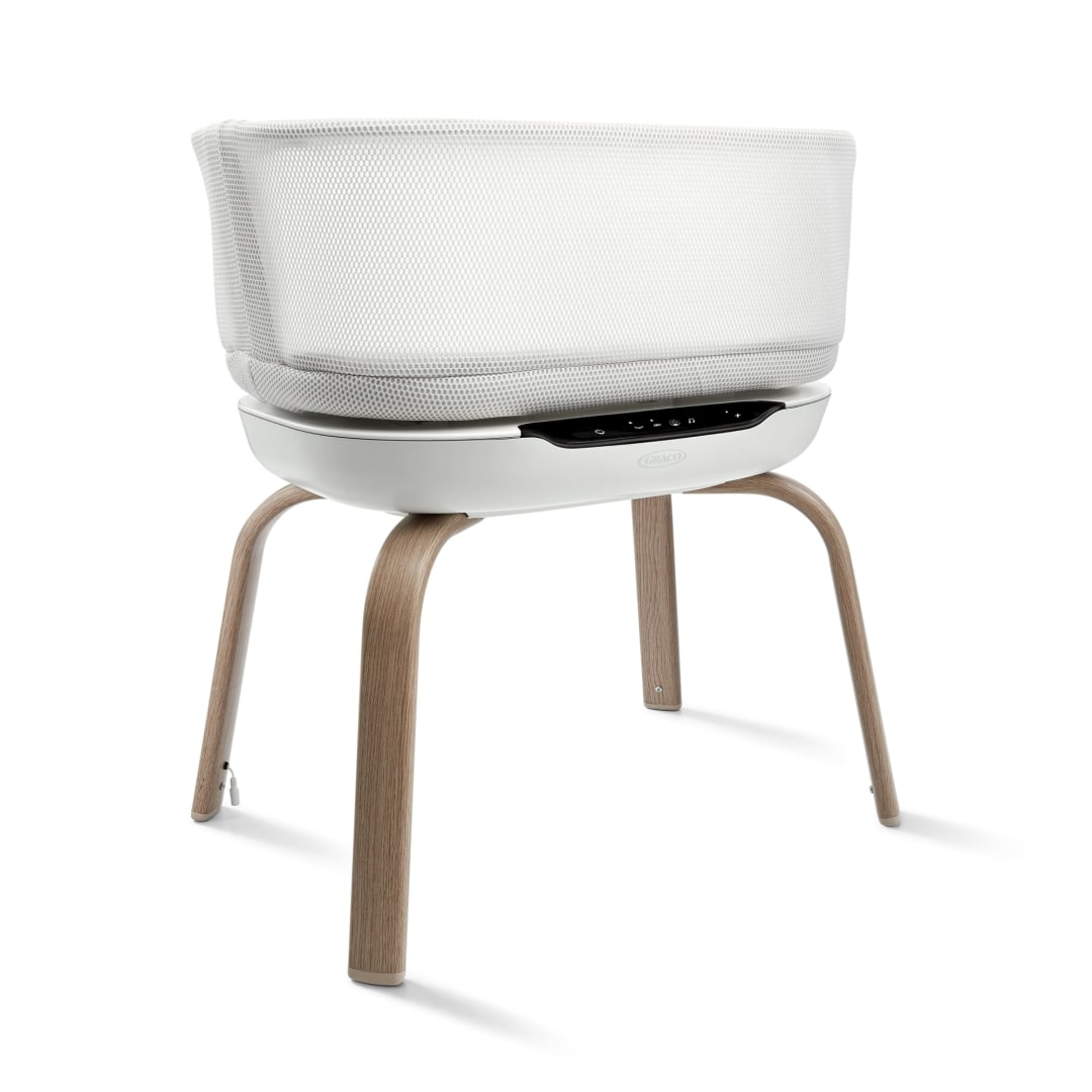 Graco® SmartSoothe Bassinet, Luna (Display)
