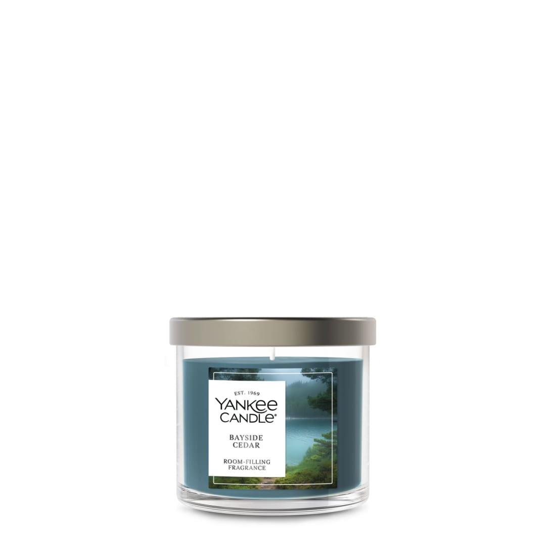 Yankee Candle® Small Tumbler Scented Candle with up to 40 Hour Burn Time, Premium Plant Wax Blend for Consistent Burn, 4.3 oz Tumbler Candle with Room Filling Fragrance, Bayside Cedar