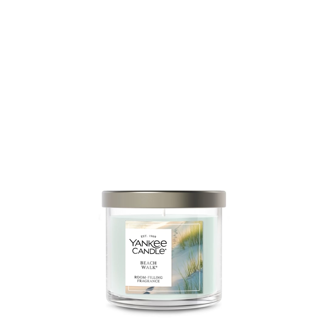 Yankee Candle Small Tumbler Scented Candle with up to 40 Hour Burn Time, Premium Plant Wax Blend for Consistent Burn, 4.3 oz Tumbler Candle with Room Filling Fragrance, Beach Walk