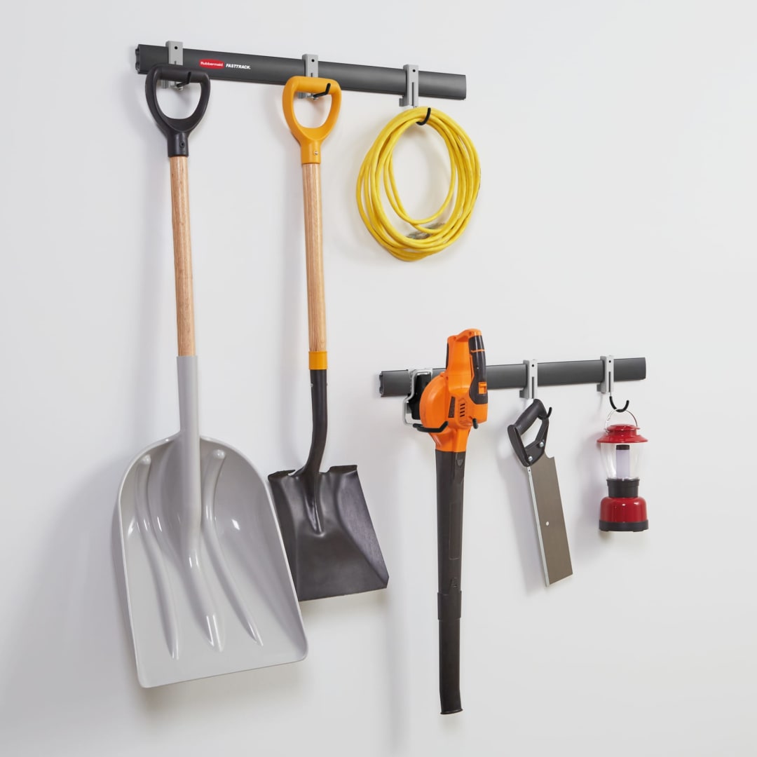Rubbermaid FastTrack 8 Piece Small Kit